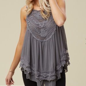 Altard state timeless lace tank in burgundy color
